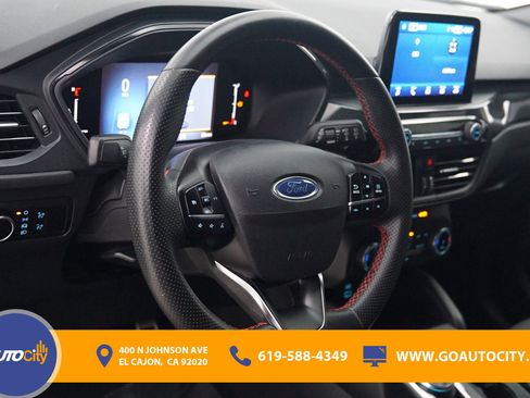 Used 2023 Ford Escape ST-Line image 18