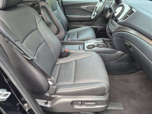 Used 2023 Honda Passport EX-L image 29
