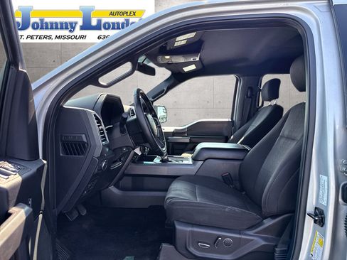 Used 2018 Ford F150 XLT w/ Equipment Group 302A Luxury AWD/4WD image 10
