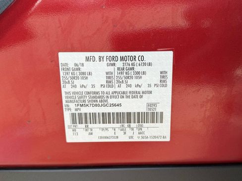 Used 2018 Ford Explorer XLT w/ Equipment Group 202A image 10