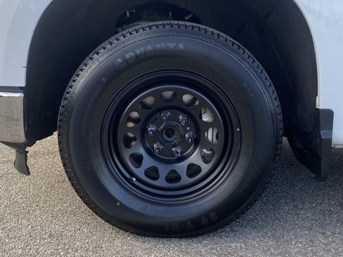 Used 2022 Chevrolet Silverado 1500 W/T w/ WT Safety Package image 8