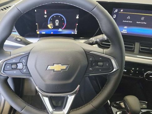 New 2026 Chevrolet Trax LT w/ Driver Confidence Package FWD image 15