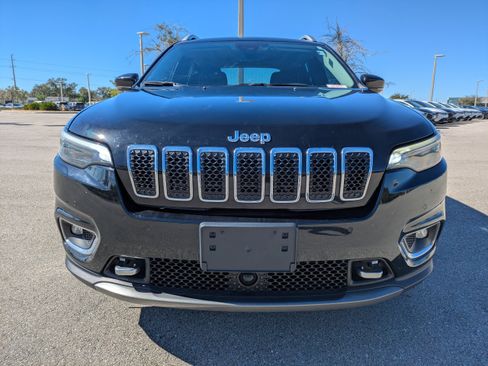 Used 2021 Jeep Cherokee Limited w/ Elite Package image 3