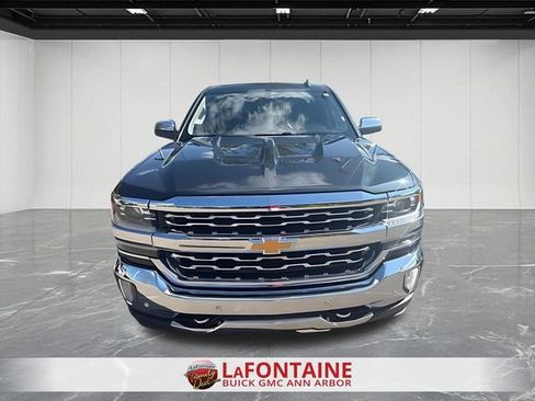 Used 2017 Chevrolet Silverado 1500 LTZ w/ LTZ Plus Package AWD/4WD image 4