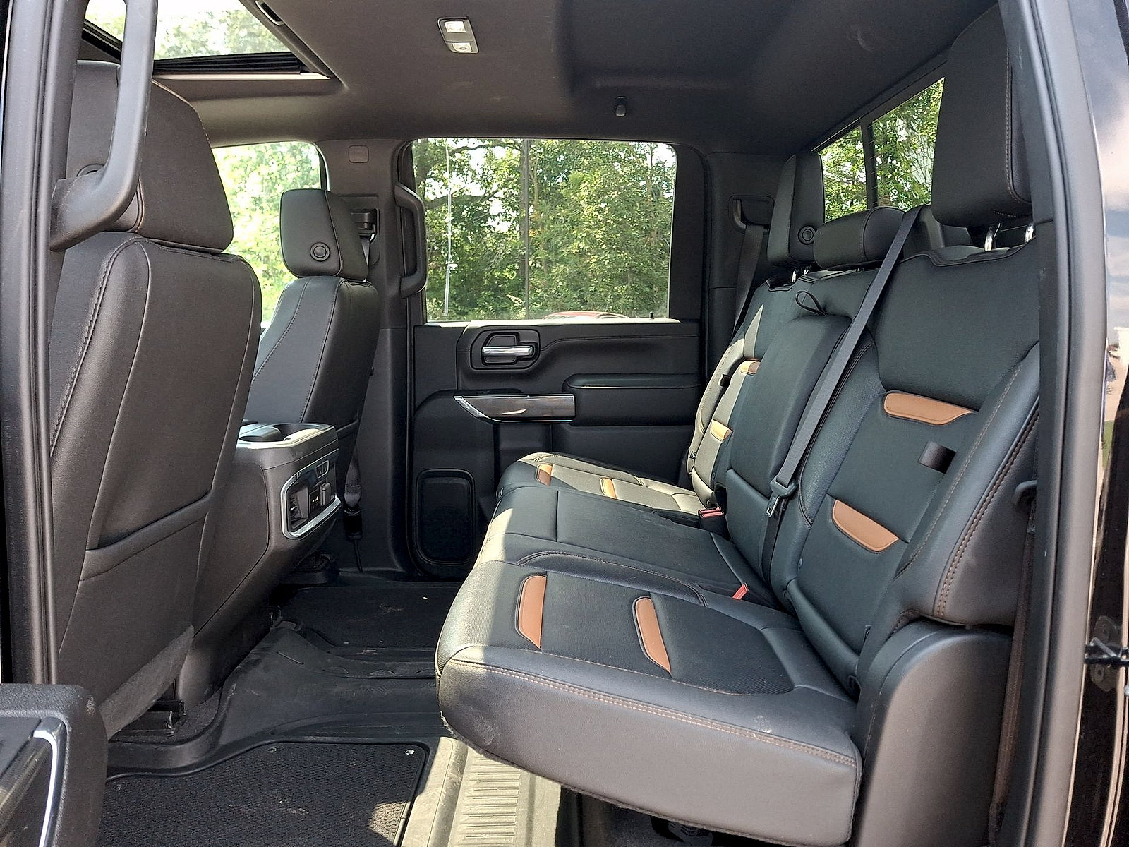Used 2023 GMC Sierra 2500 AT4 w/ AT4 Preferred Package AWD/4WD image 20