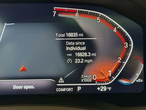 Used 2023 BMW 430i xDrive Coupe w/ Premium Package image 14