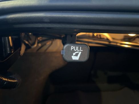 New 2026 Nissan Sentra SV w/ SV Convenience Package FWD image 34