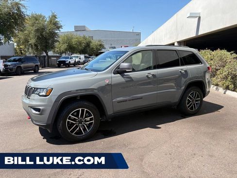 Used 2020 Jeep Grand Cherokee Trailhawk AWD/4WD image 1