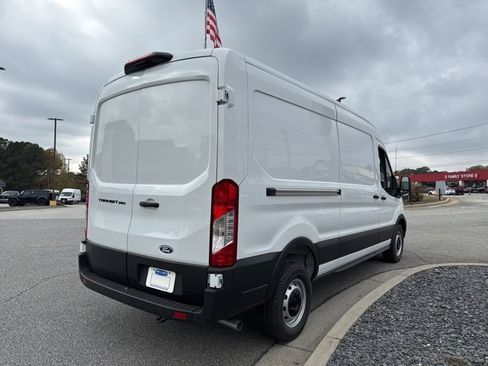 New 2026 Ford Transit 250 148 Medium Roof w/ Load Area Protection Package image 11