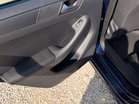 Used 2014 Volkswagen Jetta S FWD image 15