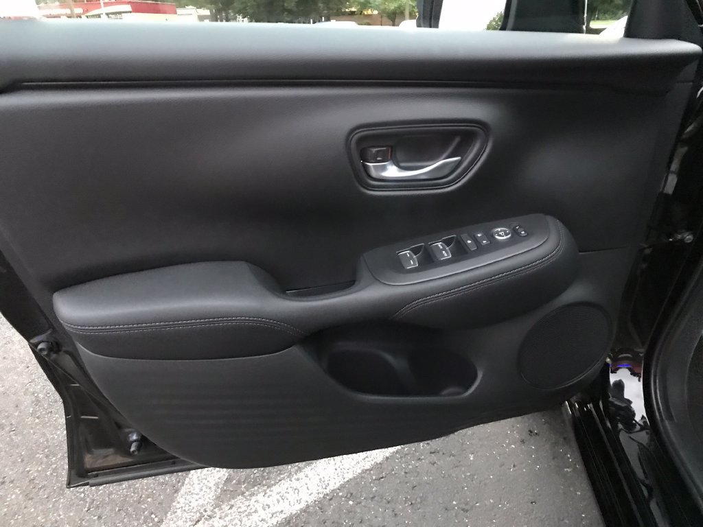 Certified 2026 Honda HR-V EX-L image 16