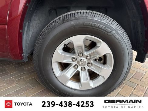 Used 2021 RAM 1500 Laramie RWD image 13
