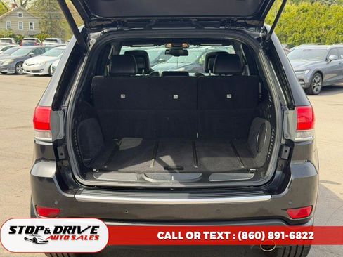 Used 2015 Jeep Grand Cherokee Limited w/ Luxury Group II AWD/4WD image 18
