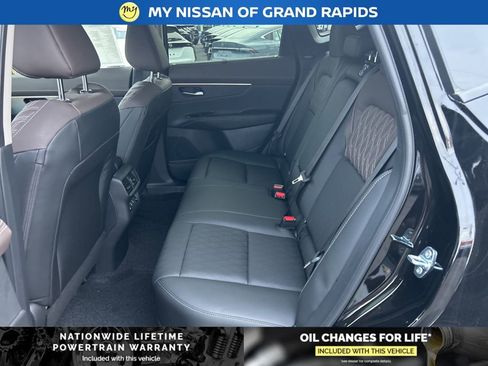 New 2026 Nissan Murano Platinum w/ Cargo Package AWD/4WD image 23