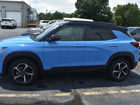 Used 2023 Chevrolet TrailBlazer RS w/ Convenience Package AWD/4WD image 7