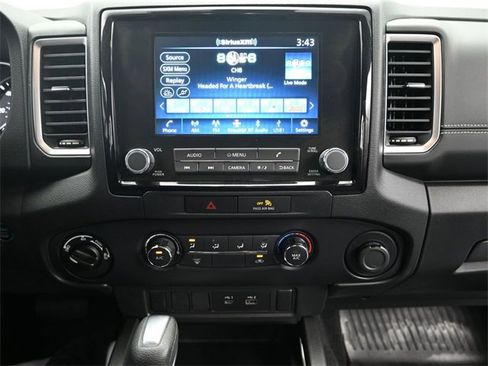 Used 2023 Nissan Frontier SV image 14