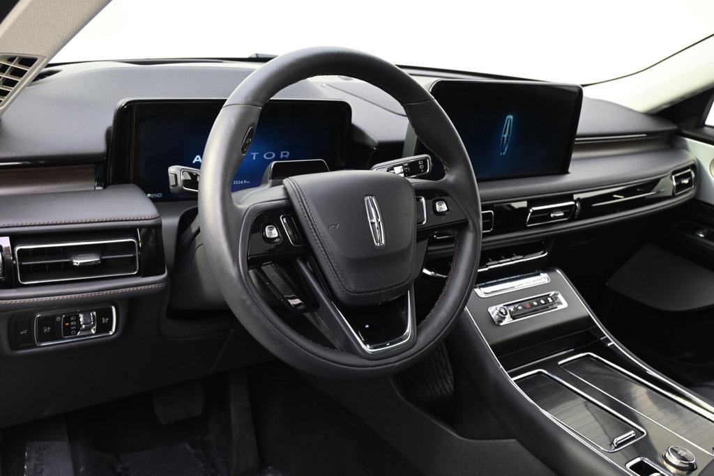 New 2026 Lincoln Aviator Reserve AWD/4WD image 11