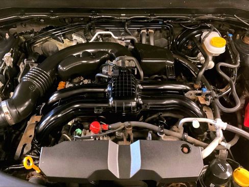 Used 2015 Subaru Forester 2.5i Premium w/ All-Weather Package image 31