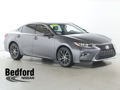 Used 2016 Lexus ES 350 w/ Accessory Package 2