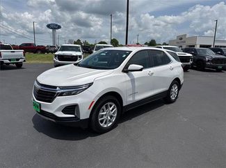 Used 2024 Chevrolet Equinox LT image 1