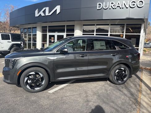 New 2026 Kia Sorento EX image 4