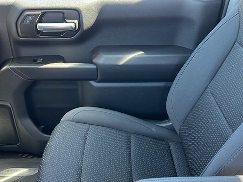 Certified 2025 Chevrolet Silverado 1500 W/T w/ WT Safety Package AWD/4WD image 18