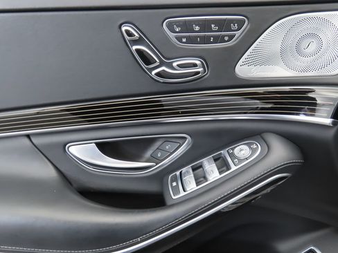 Used 2019 Mercedes-Benz S 63 AMG S 4MATIC Sedan image 24