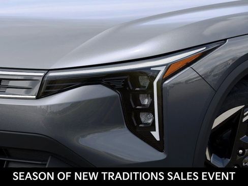 New 2025 Kia K4 EX image 10