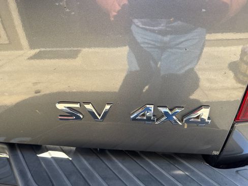 Used 2018 Nissan Frontier SV image 28