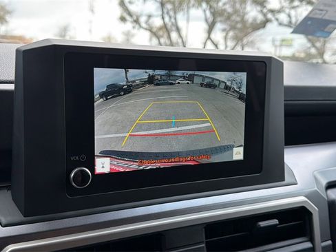 Used 2025 Toyota 4Runner SR5 image 28