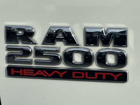Used 2018 RAM 2500 Laramie AWD/4WD image 36