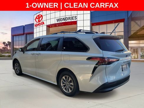 Used 2022 Toyota Sienna XLE w/ XLE Plus Package FWD image 7
