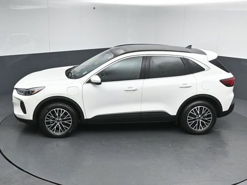 Certified 2024 Ford Escape Base w/ PHEV Premium Package image 45
