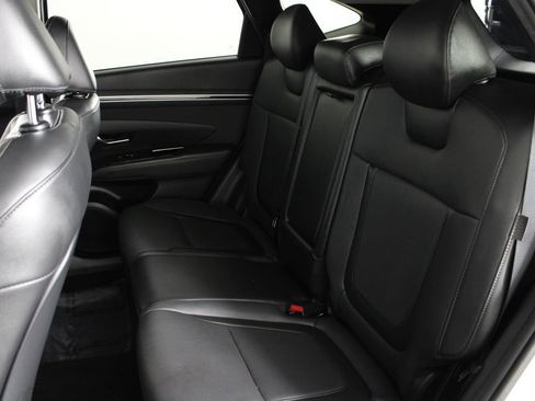 Certified 2024 Hyundai Tucson Limited FWD image 22