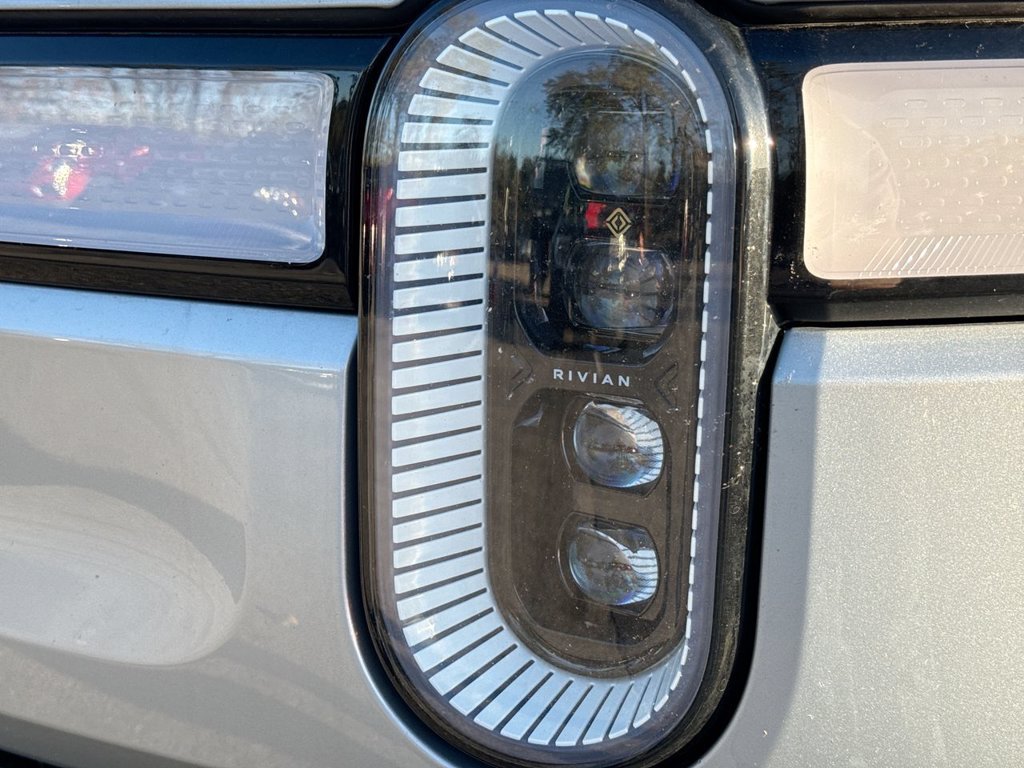 Used 2024 Rivian R1T Adventure Dual AWD/4WD image 7