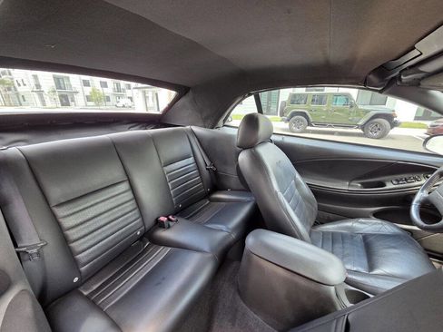 Used 2004 Ford Mustang GT RWD image 33