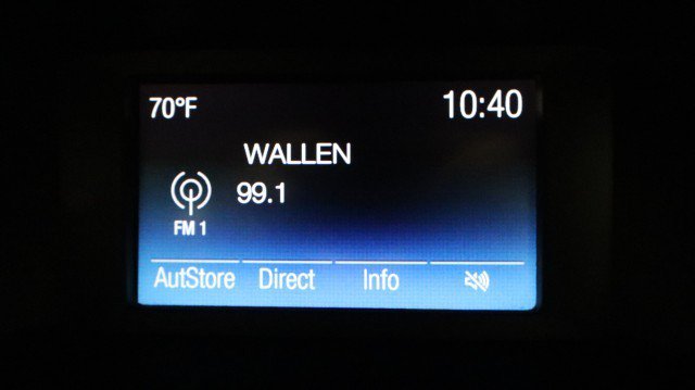 Used 2016 Ford Focus SE w/ SE Cold Weather Package FWD image 13