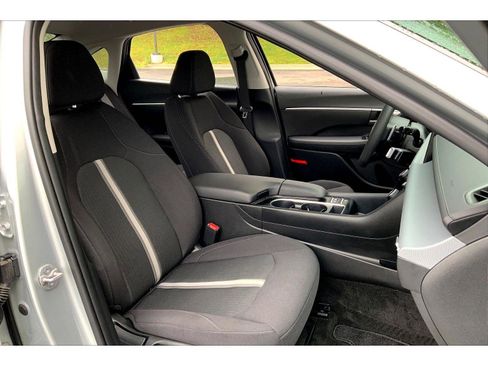 Used 2024 Hyundai Sonata SEL FWD image 7