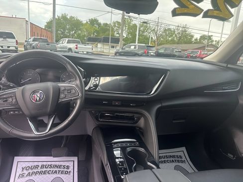Used 2022 Buick Envision Avenir w/ Technology Package II AWD/4WD image 17