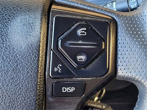 Certified 2018 Toyota 4Runner TRD Off-Road Premium image 31