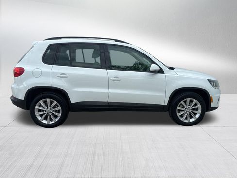 Used 2015 Volkswagen Tiguan S image 5