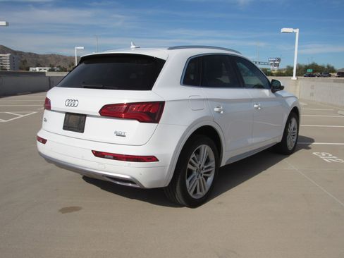 Used 2018 Audi Q5 2.0T Premium Plus w/ Premium Plus Package image 5