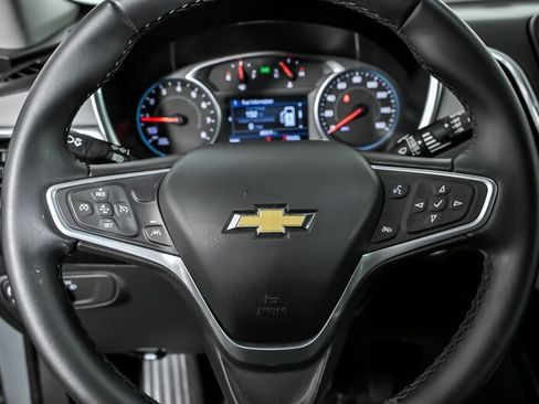 Used 2023 Chevrolet Equinox LT FWD image 23