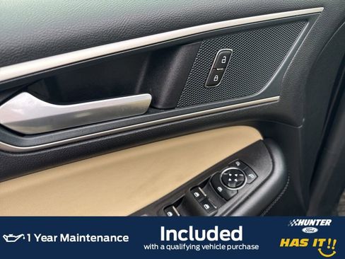 Used 2024 Ford Edge SEL w/ Convenience Package image 8