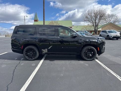 New 2026 Jeep Grand Wagoneer Limited AWD/4WD image 8