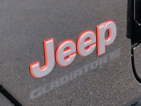 New 2026 Jeep Gladiator Mojave image 12