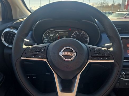 New 2025 Nissan Versa SV image 13