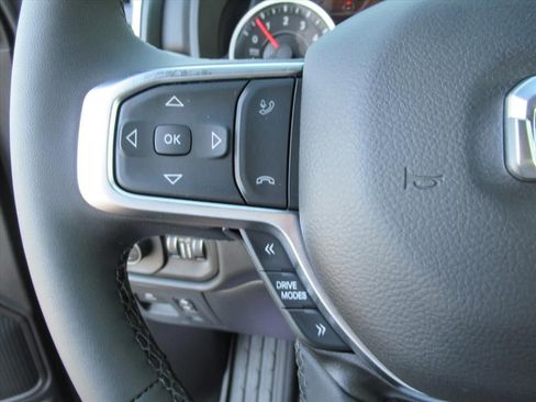 New 2026 RAM 1500 4x4 Crew Cab image 22