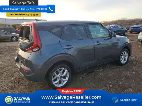 Used 2021 Kia Soul S FWD image 4