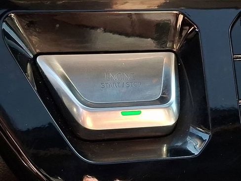 Used 2024 GMC Sierra 3500 Denali w/ Denali Reserve Package image 24